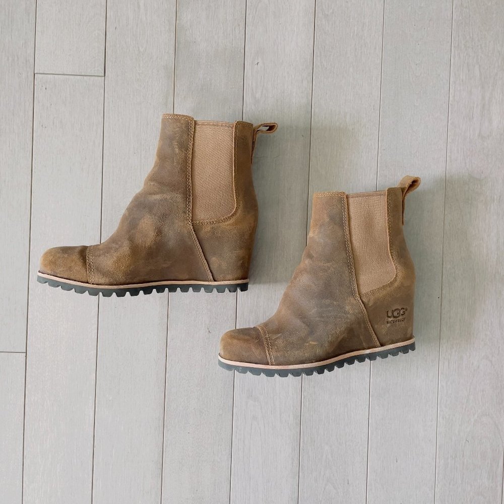 Ugg Wedge Winter Bootie brown leather fur lined 6